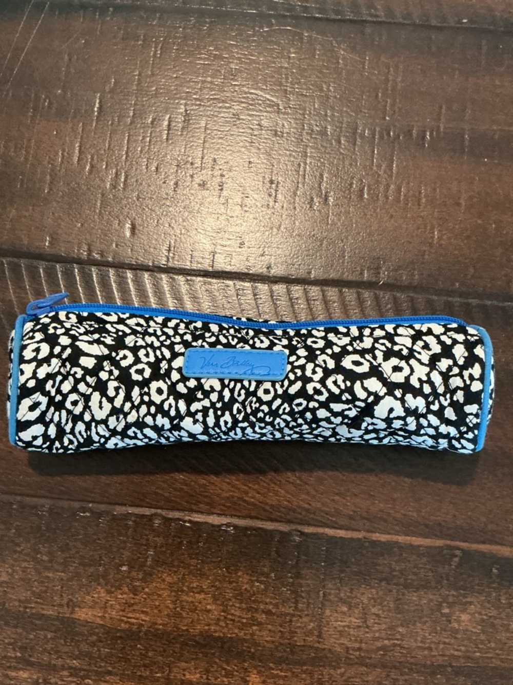 Vera Bradley On a Roll case in Camocat retired pattern (Spring 2016).
